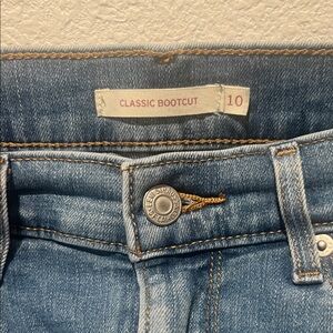 Levi's Women's Boot Cut Jeans in Light Blue